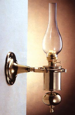 LAMP,GIMBALED      BRASS